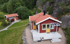 2 Bedroom Beautiful Home In Fjällbacka